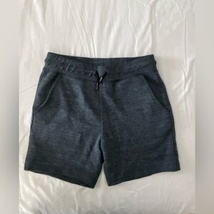 Boy’s First Wave Dark Heathered Gray Shorts Size 14-16